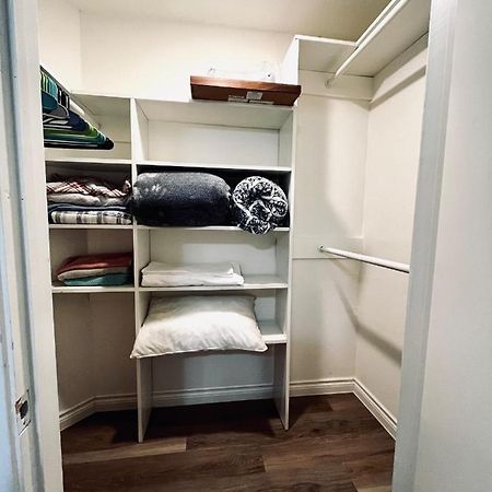 Cozy Private Bed & Bath Near Medical Center, Galleria And Dt 休斯敦 外观 照片